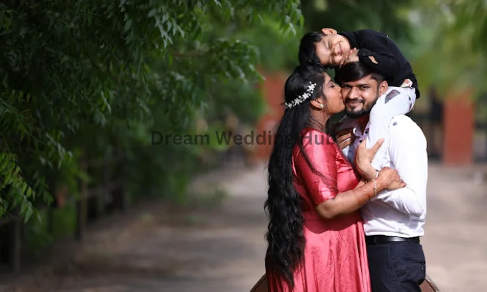 Be Glamorous Academy  Studio